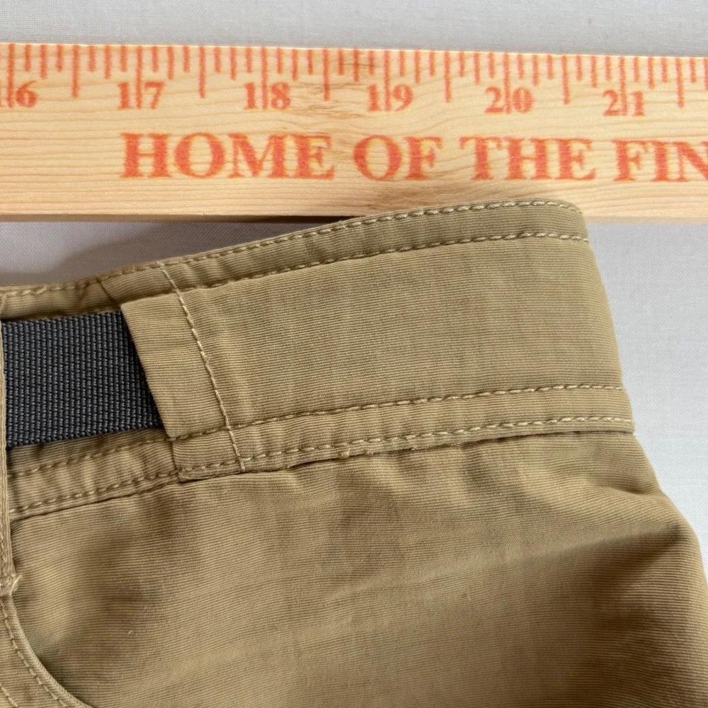 The North Face Paramount Shorts Mens XXL Khaki Tan Nylon Belted Cargo Hiking